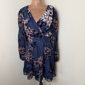 Lulus Stunning Feeling Navy Blue Velvet Floral Mini Dress Womens Medium Hoco